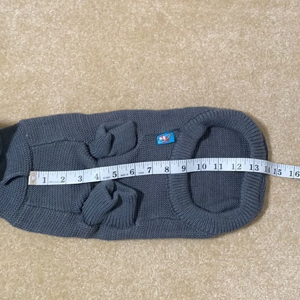 Dog Hooded Sweater Gray with Star design - XL NWT